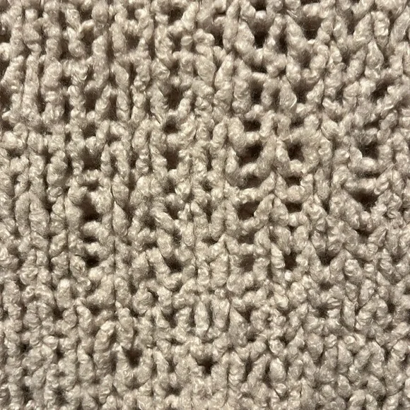 DONNA KARAN Cashmere Open Weave Turtleneck Sleeveless Sweater, Beige,Size Medium - Picture 4 of 9